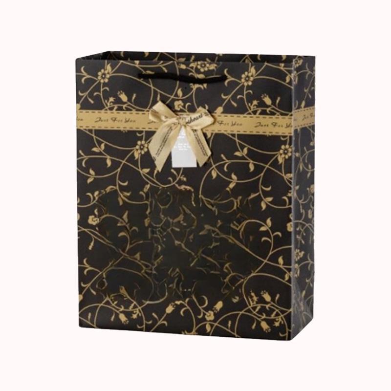 שקיות קרטון מודפס שחור וזהב 26/12/32- 10 יח 1