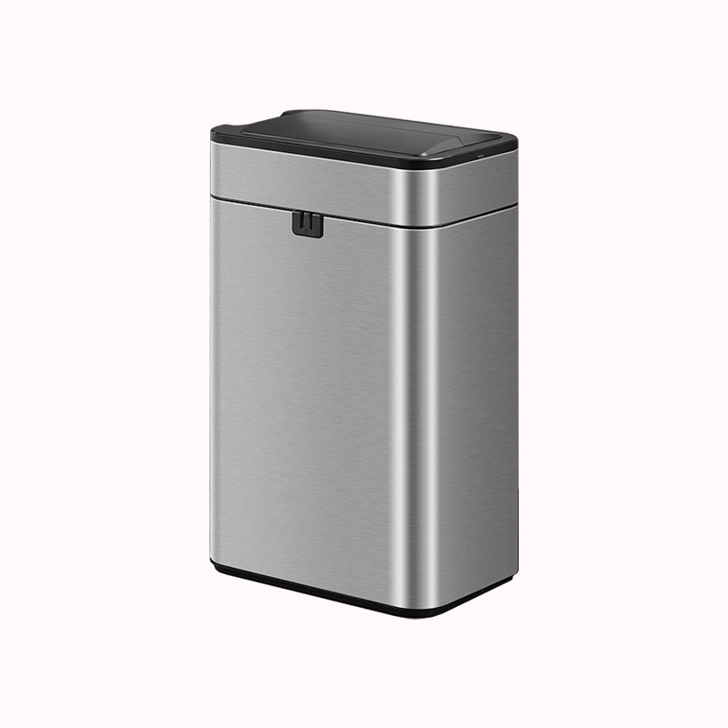 פח אשפה אוטומטי מעוצב 30 ליטר 1