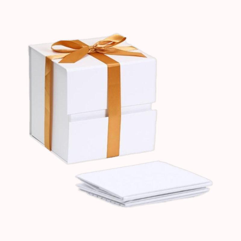 קופסת מתנה מתקפלת מגנטית לבנה עם סרט -22/22/22 סמ 1