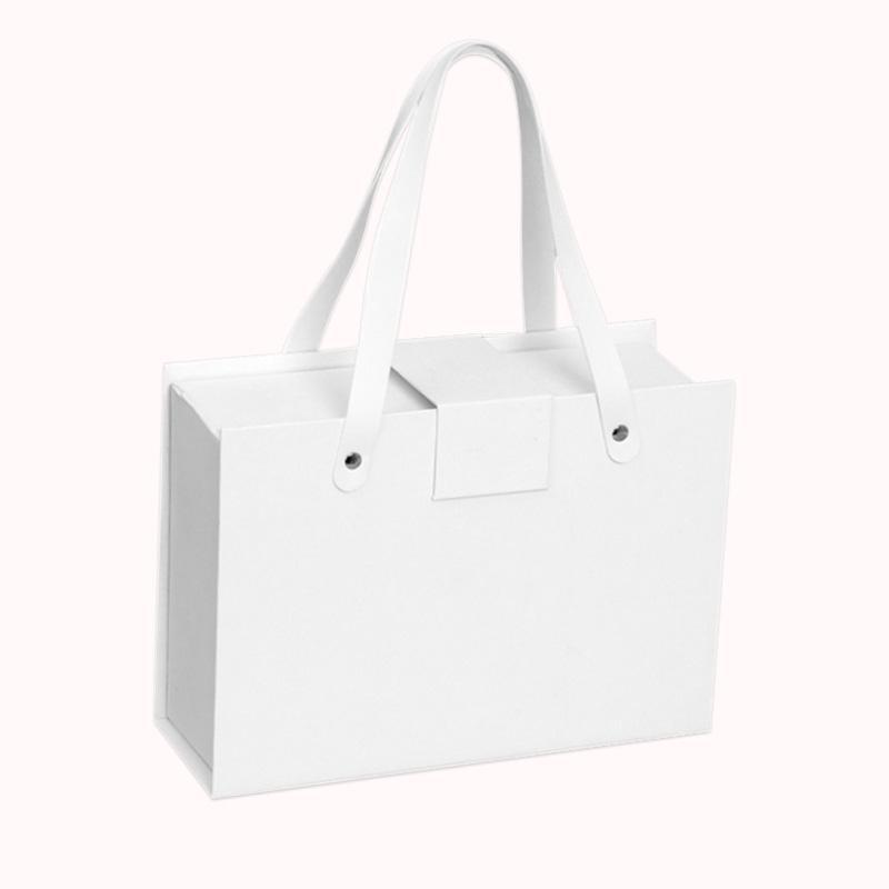 מארז מתנה תיק מותג יוקרתי - לבן 22/29/10 1