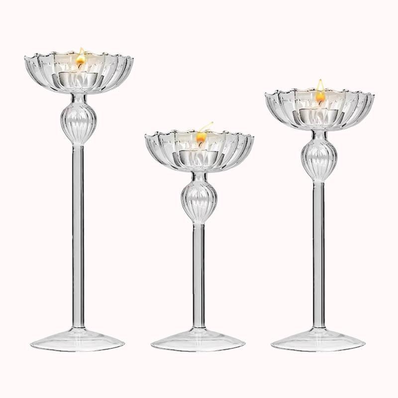 פמוטים על רגל בעיצוב עלי כותרת סט 3יחידות 1